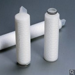 Pleated cartridge filter